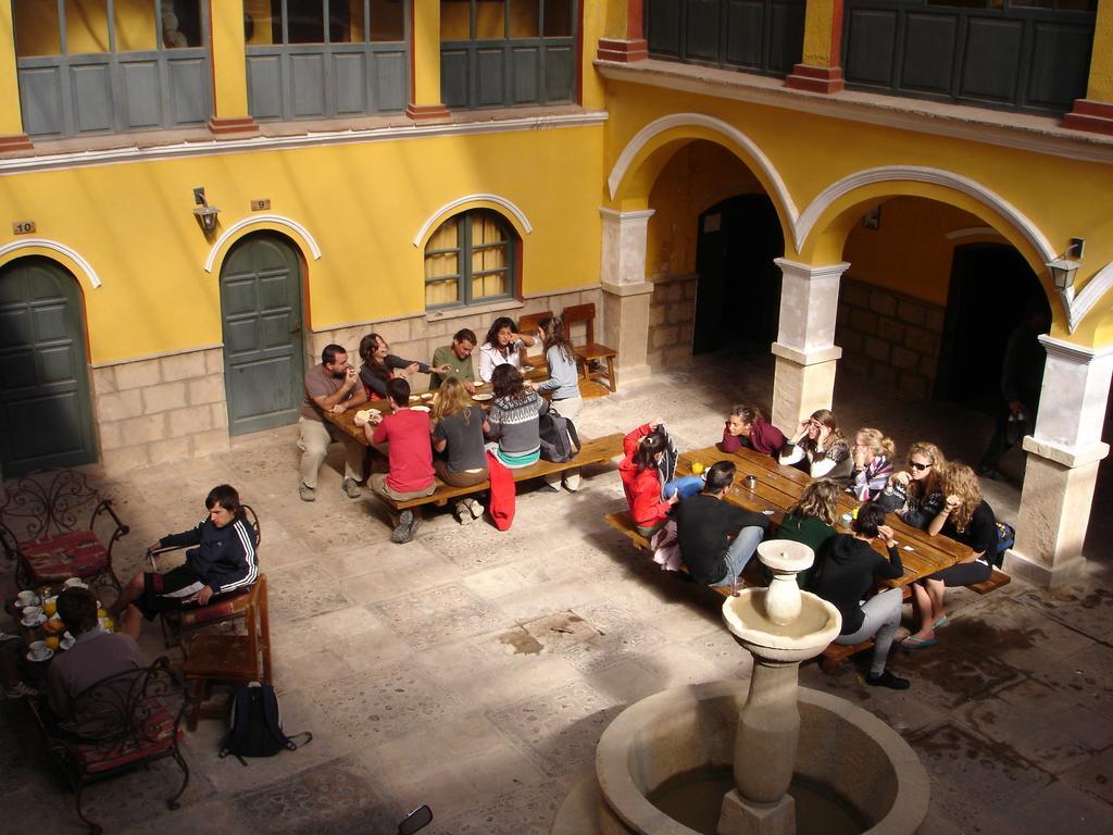 Hostal La Casona Потосі Екстер'єр фото
